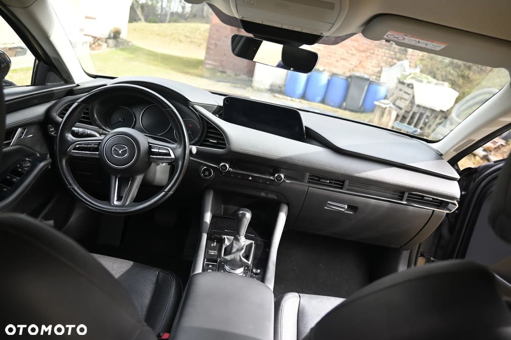 Mazda 3 - 7
