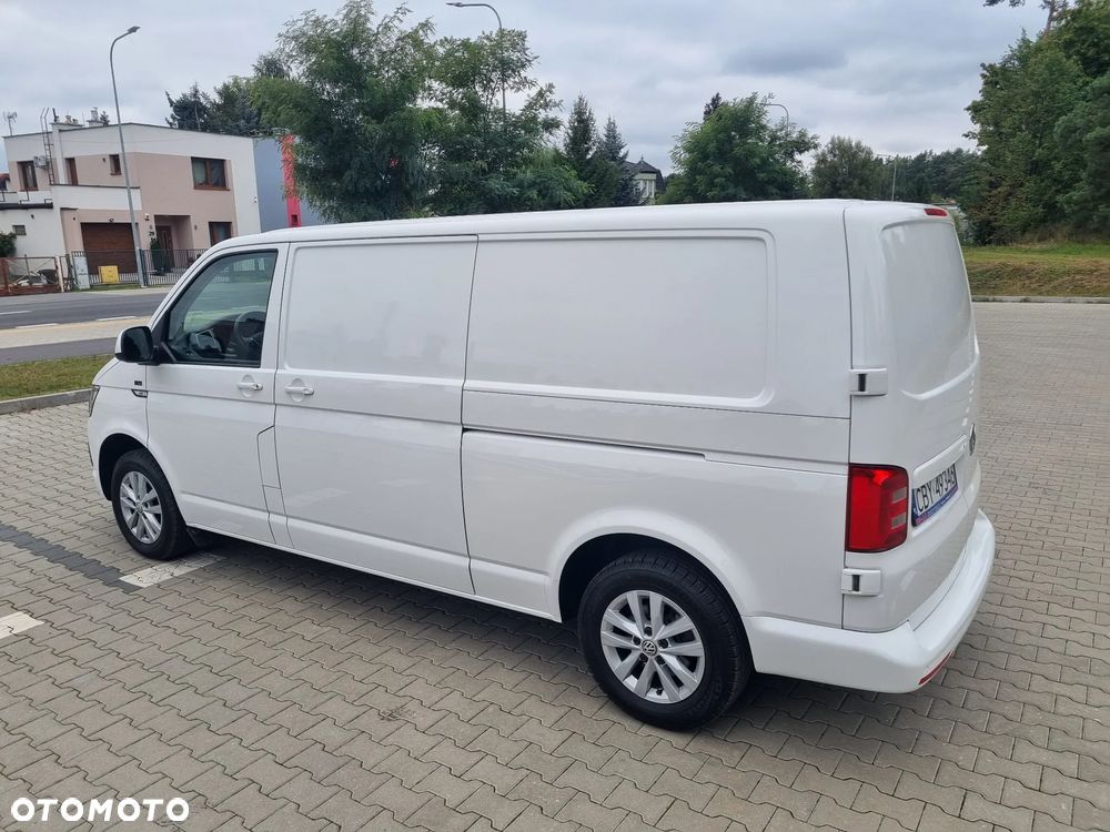 Volkswagen Transporter - 21