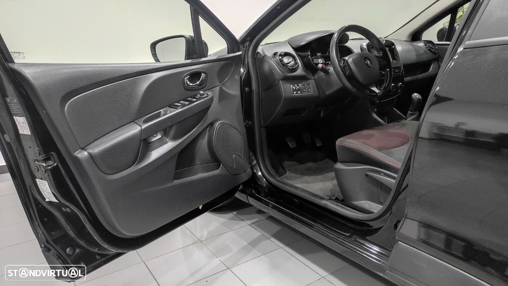 Renault Clio Sport Tourer 1.5 dCi Dynamique S - 15