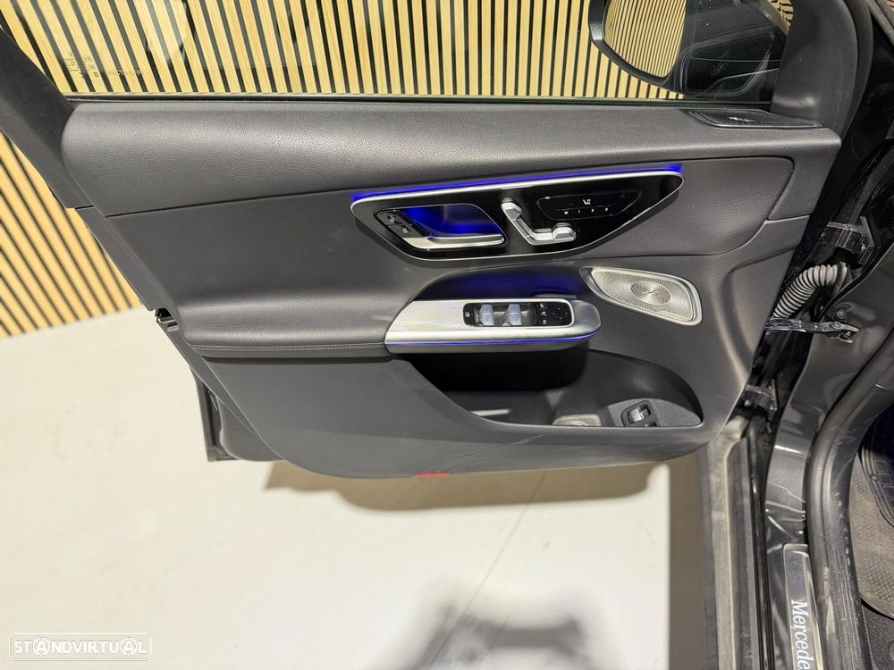 Mercedes-Benz GLC 300 e 4Matic - 21