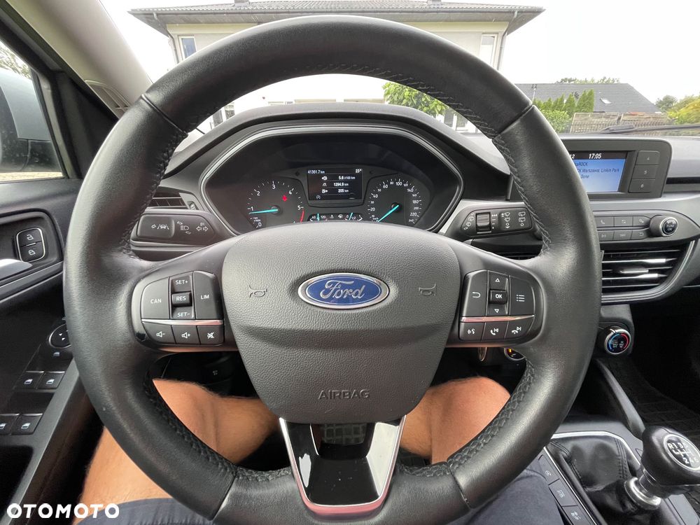 Ford Focus 1.5 EcoBlue STart-Stopp-System TREND - 19