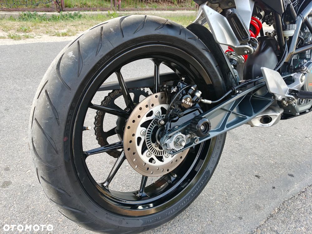 KTM Duke - 14