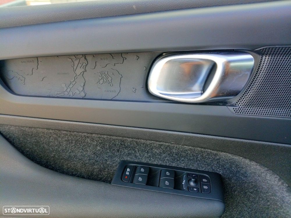 Volvo XC 40 Recharge Extended Range Core - 7