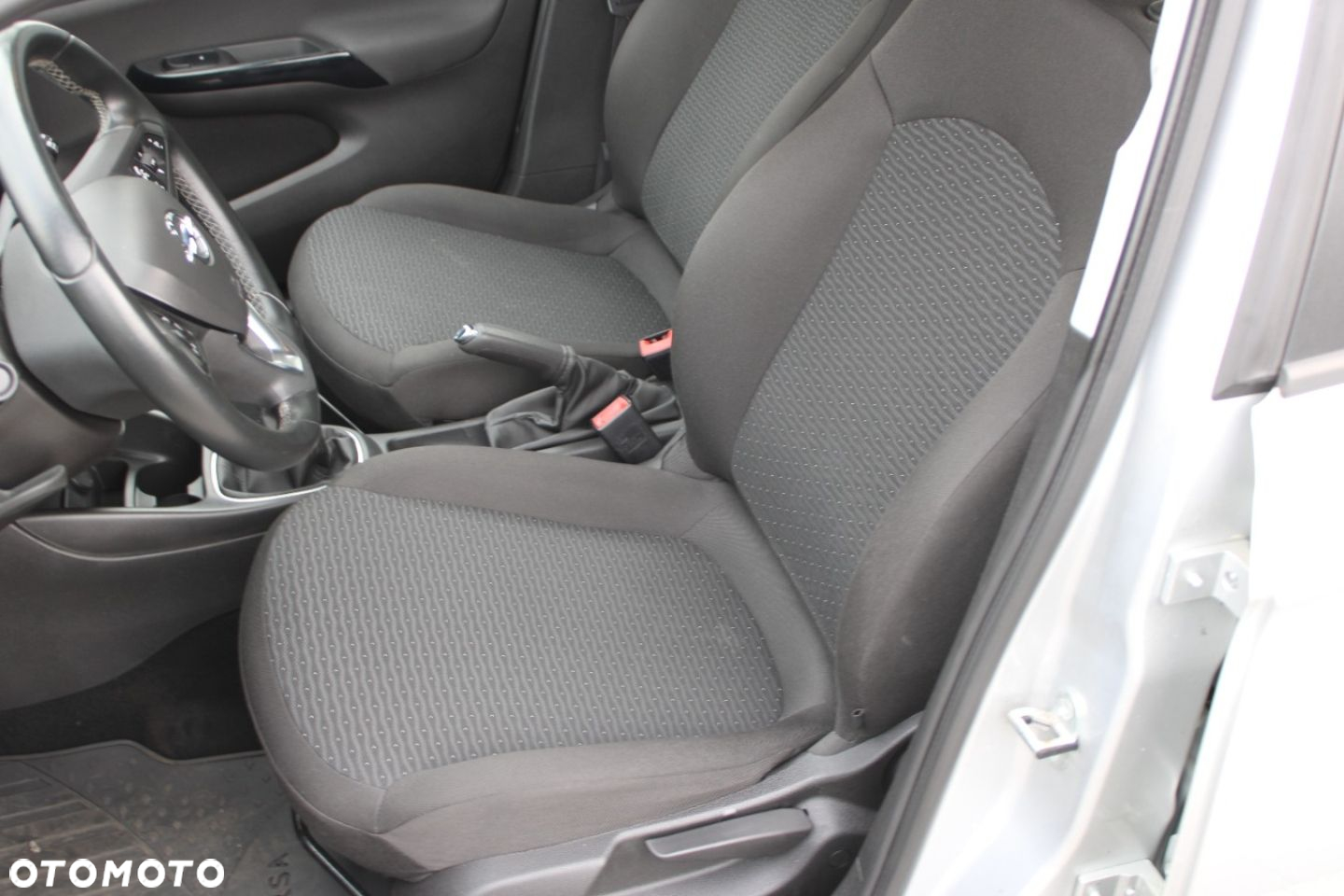 Opel Corsa - 18