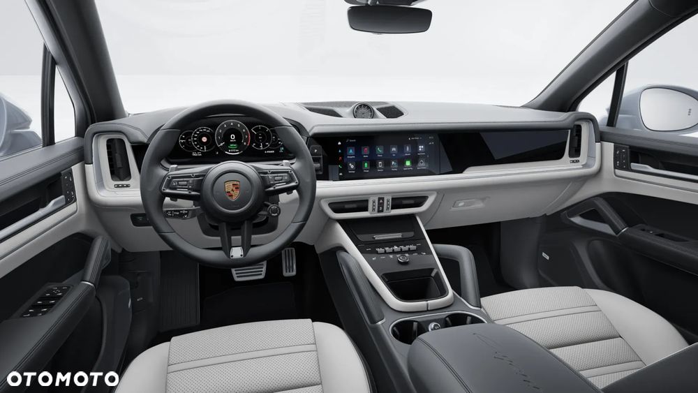 Porsche Cayenne Coupe GTS - 3