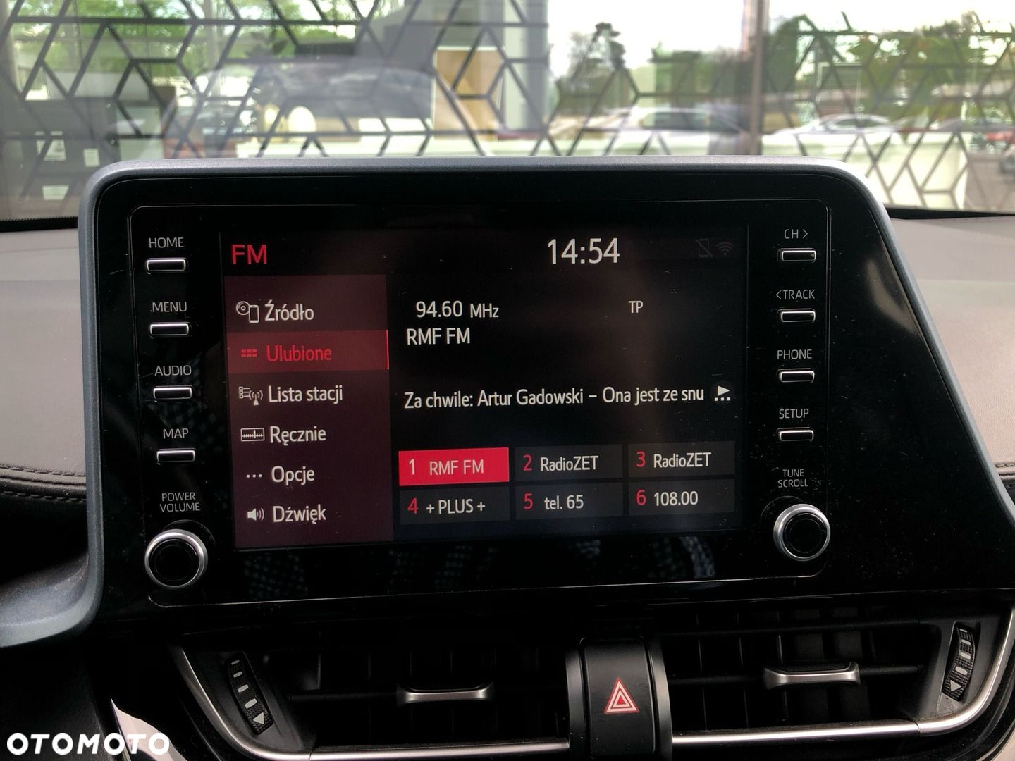 Toyota C-HR - 18