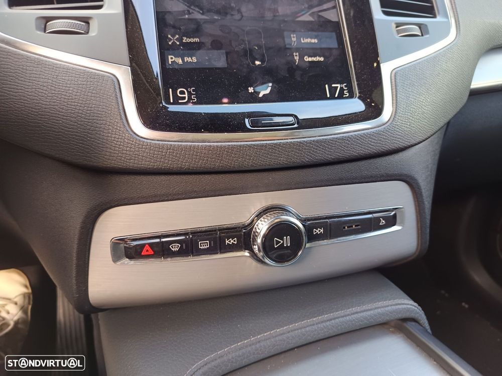 Volvo XC 90 2.0 T8 PHEV Momentum Plus AWD - 14
