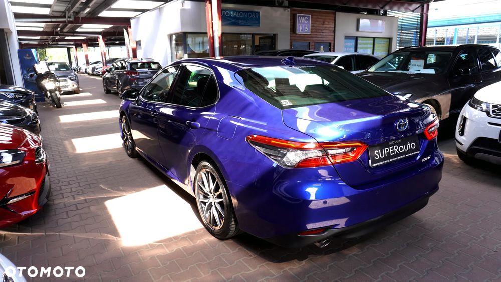 Toyota Camry 2.5 Hybrid Executive CVT - 10