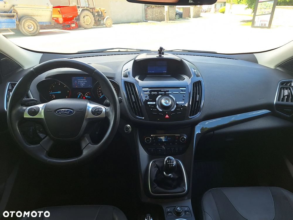 Ford Kuga 2.0 TDCi 4WD Titanium - 12
