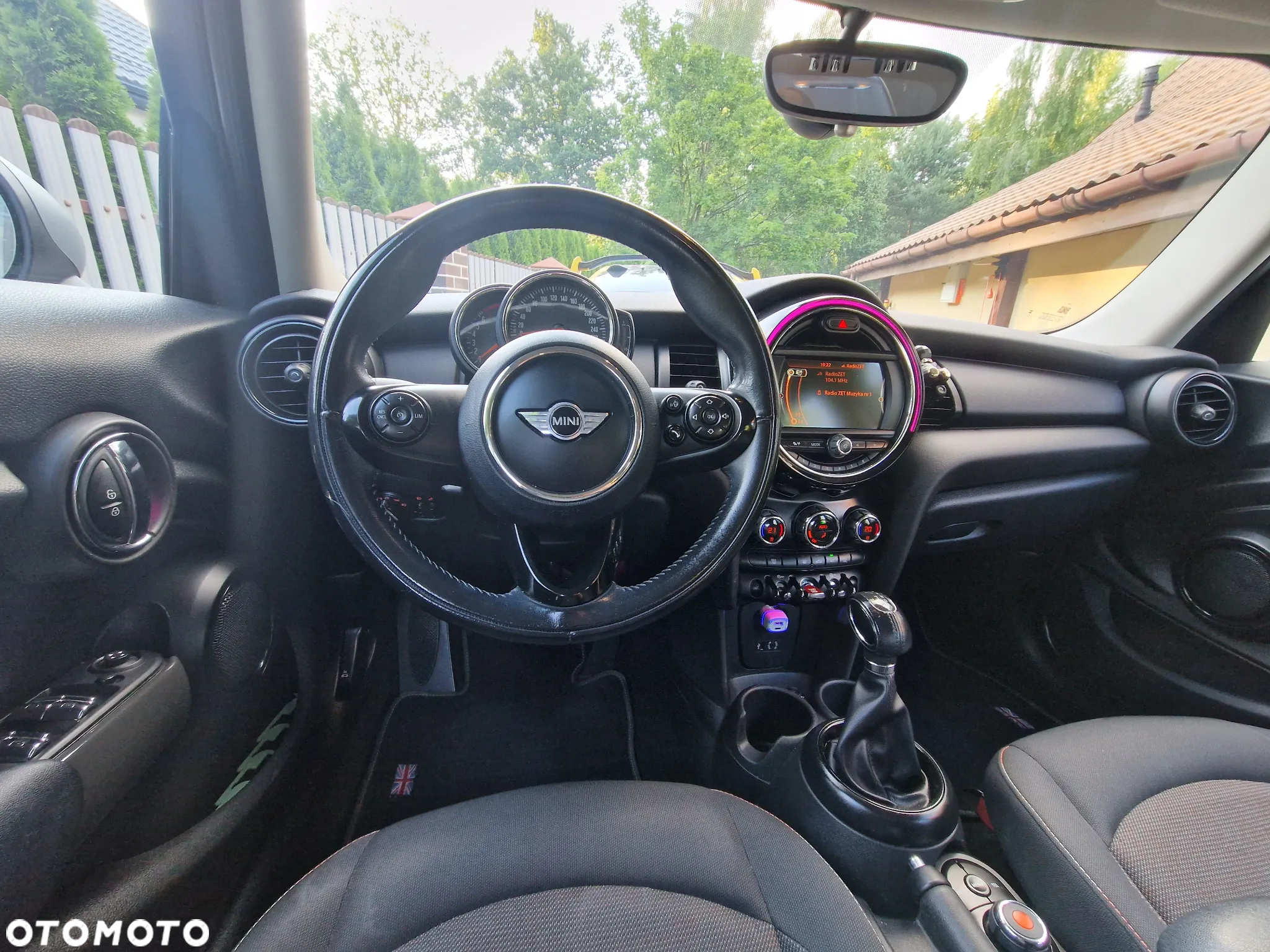 MINI ONE Standard - 15