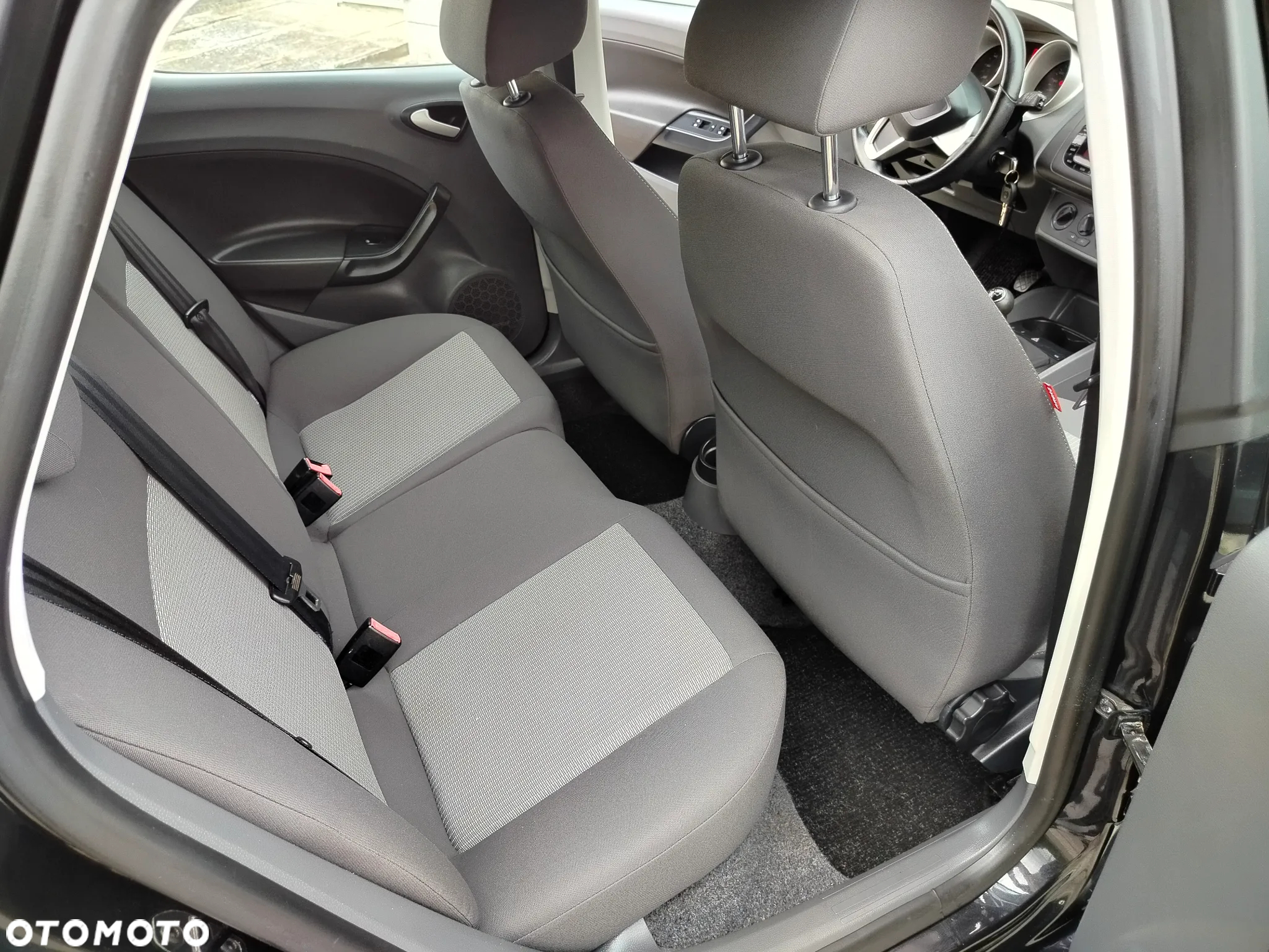 Seat Ibiza 1.4 16V Style - 18