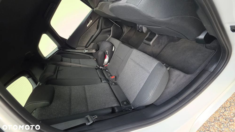 BMW Seria 2 - 27