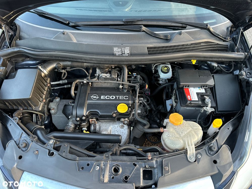 Opel Corsa 1.0 12V Cosmo - 15
