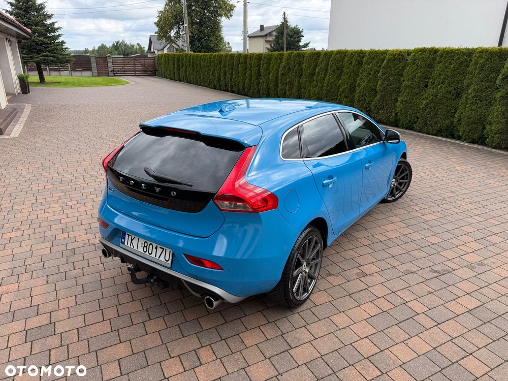 Volvo V40 D2 Drive-E R-Design Momentum - 32
