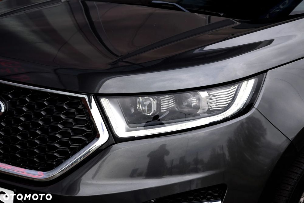 Ford Edge ver-vignale-2-0-tdci-twin--turbo-4wd - 19