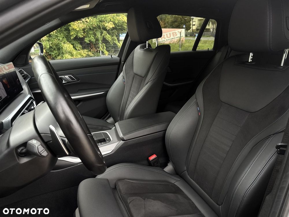 BMW Seria 3 320d xDrive - 21