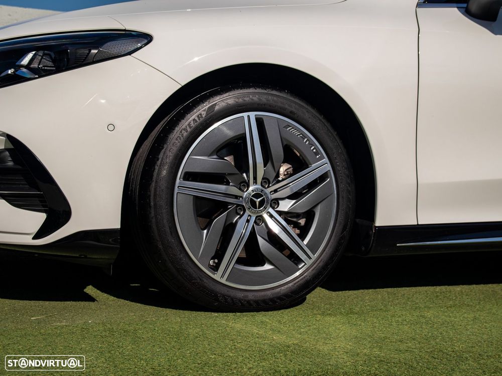 Mercedes-Benz CLA 250+ EQ - 12