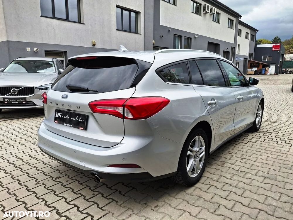 Ford Focus 1.5 EcoBlue Connected - 5