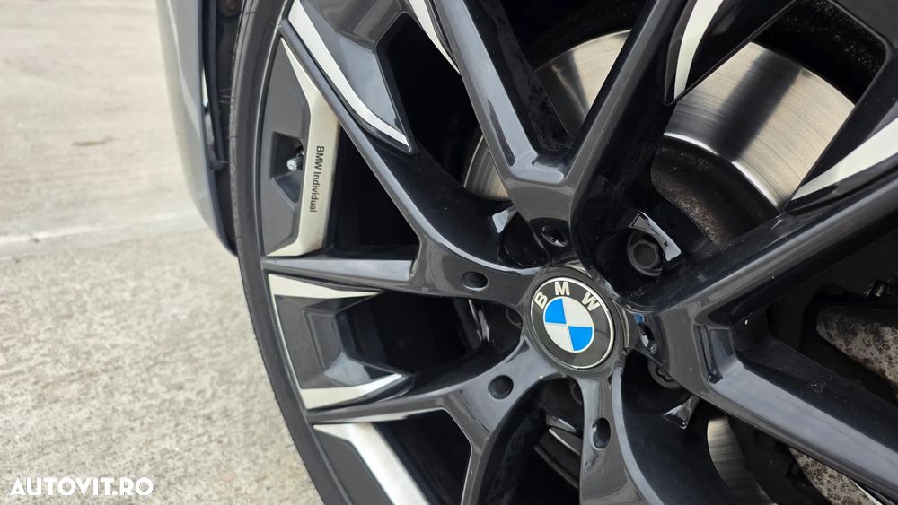 BMW Seria 5 520d Aut. Luxury Line - 40