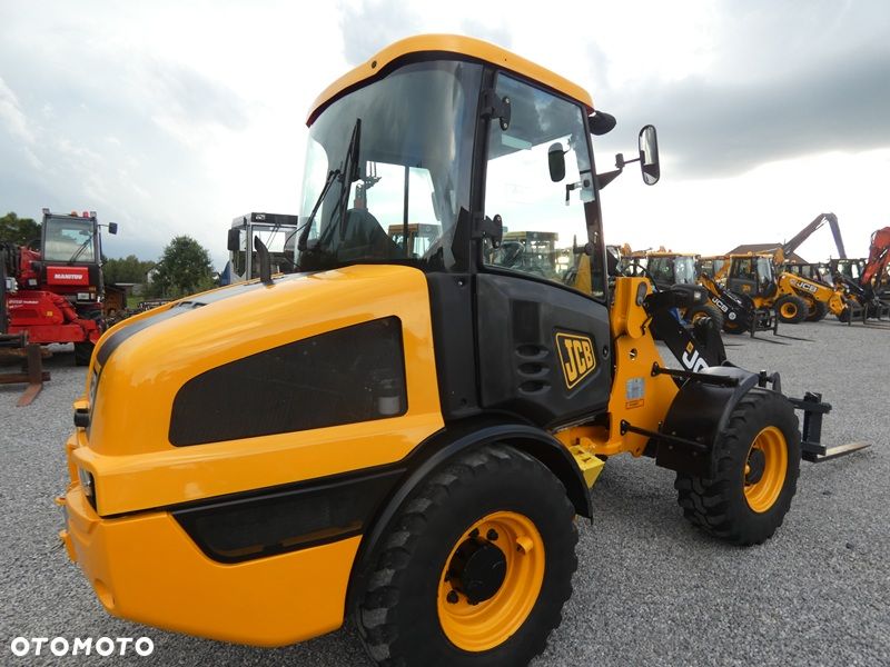 JCB 406 z Niemiec / Tylko 2803mtg / Bez DPF / Ładny Stan / - 29