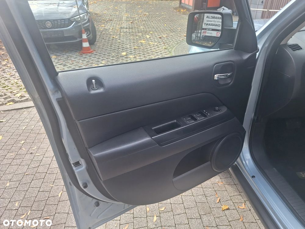 Jeep Patriot - 10