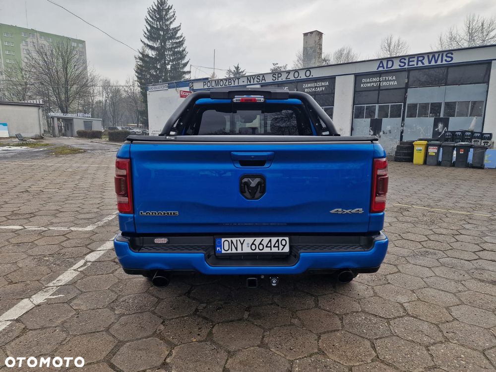 RAM 1500 5.7 Crew Cab Laramie - 6