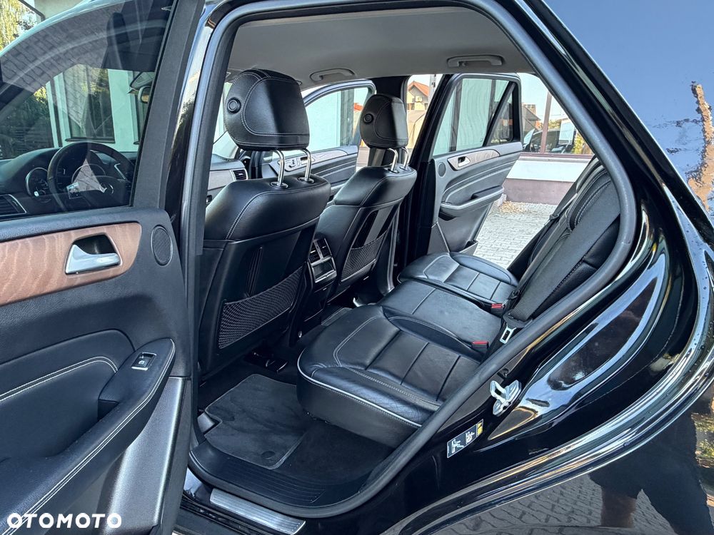 Mercedes-Benz ML 350 BlueTEC 4MATIC 7G-TRONIC Edition 1 - 21