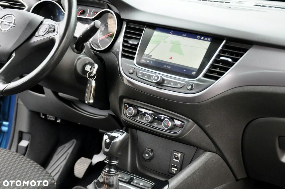 Opel Crossland X - 26