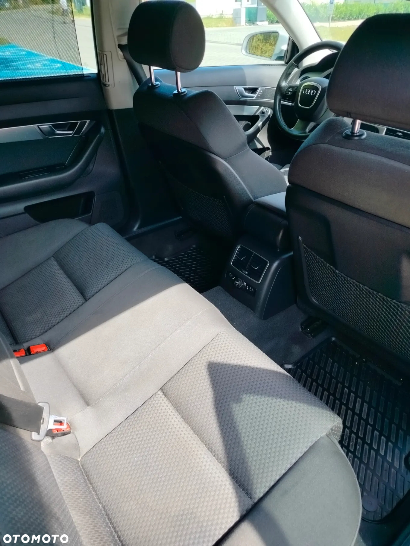 Audi A6 2.4 Quattro - 16