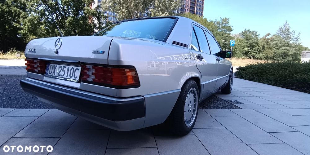 Mercedes-Benz W201 (190) - 35