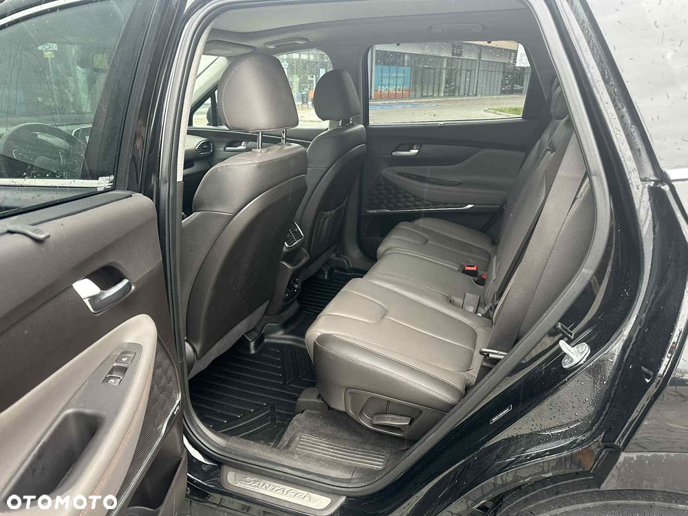 Hyundai Santa Fe - 4