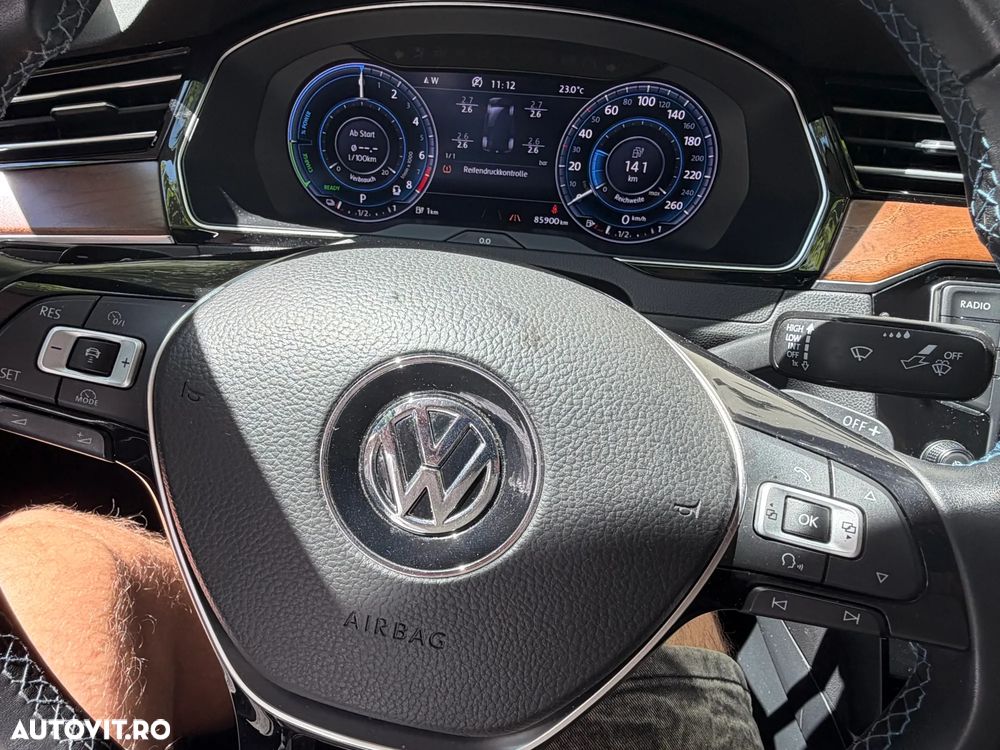 Volkswagen Passat Standard - 15