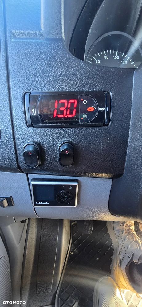Mercedes-Benz Sprinter - 26