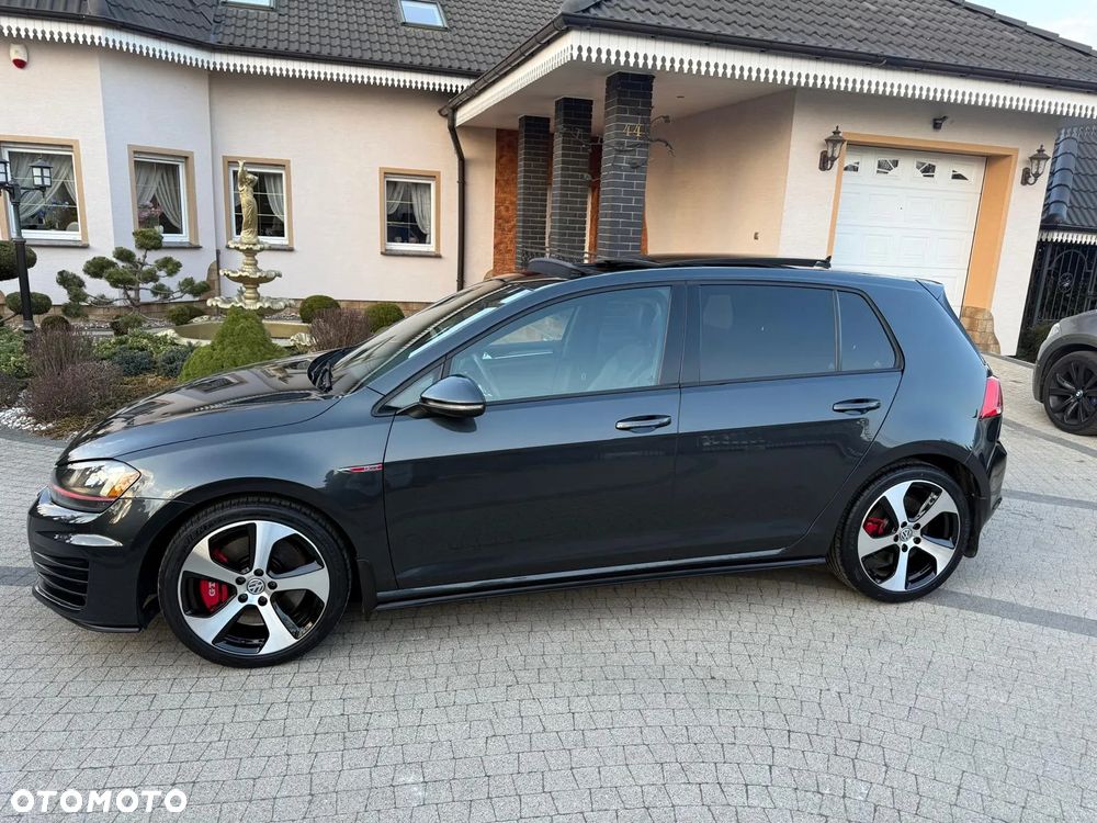 Volkswagen Golf GTI (BlueMotion Technology) DSG - 22