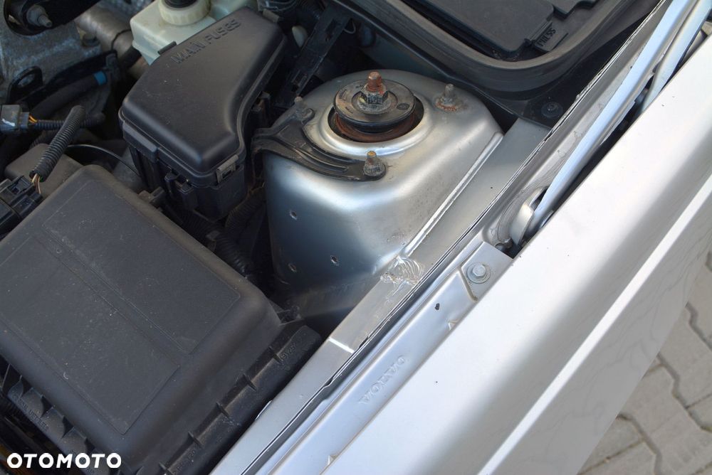 Volvo V70 2.5 - 35