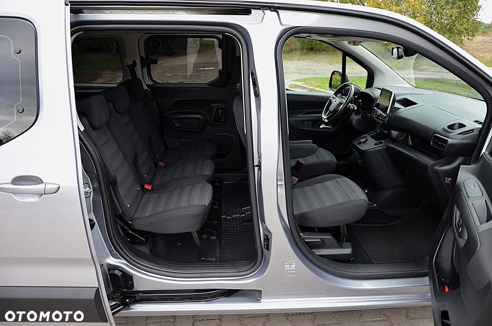 Opel Combo Life XL 1.2 Turbo Elegance Plus S&S - 30