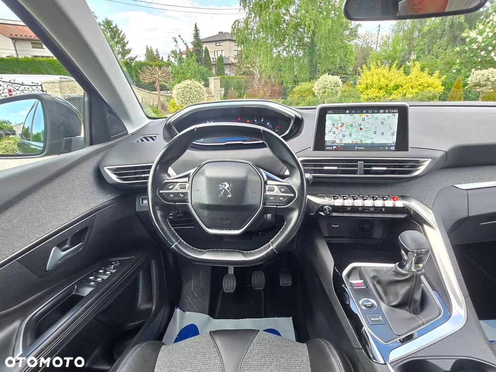 Peugeot 5008 BlueHDI 130 Allure Business-Paket - 18
