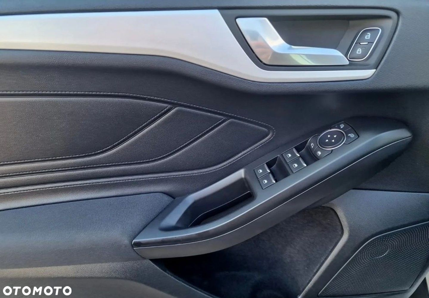 Ford Focus - 8