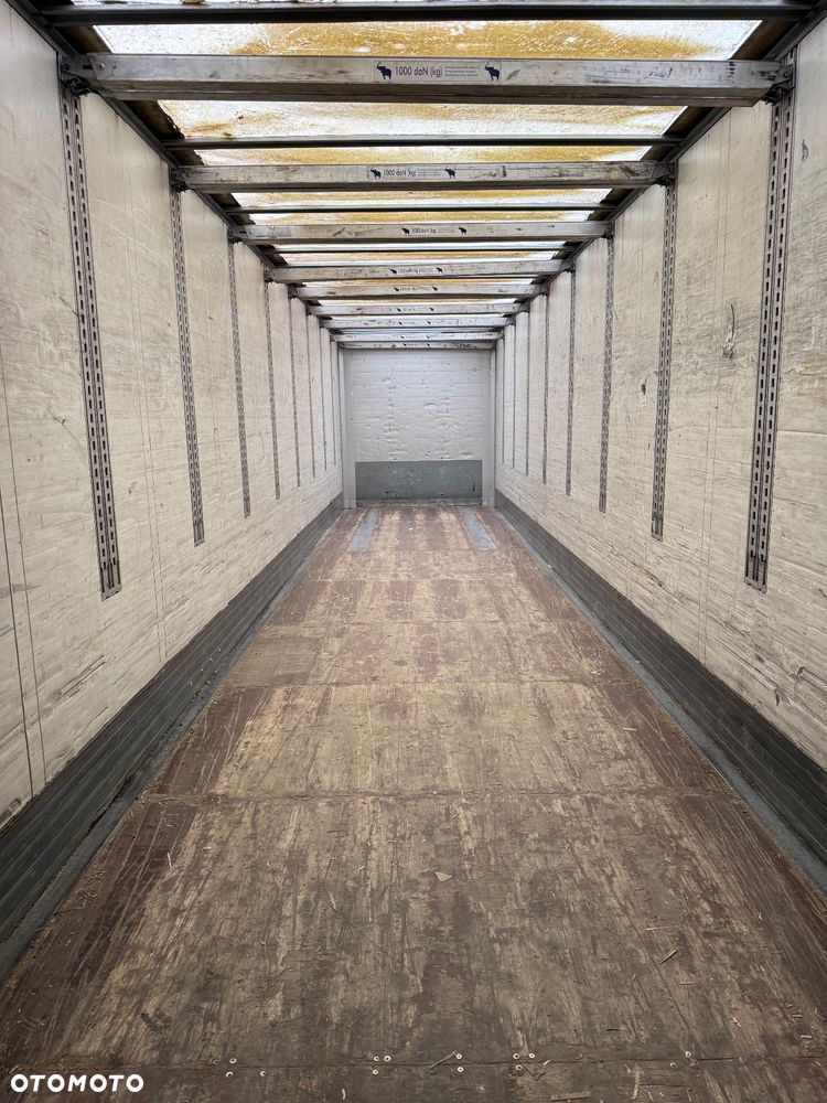 Schmitz Cargobull SKO 24 - 6