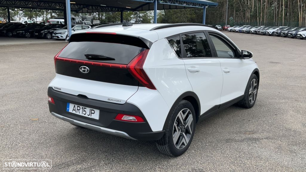 Hyundai Bayon 1.0 T-GDI Premium - 2