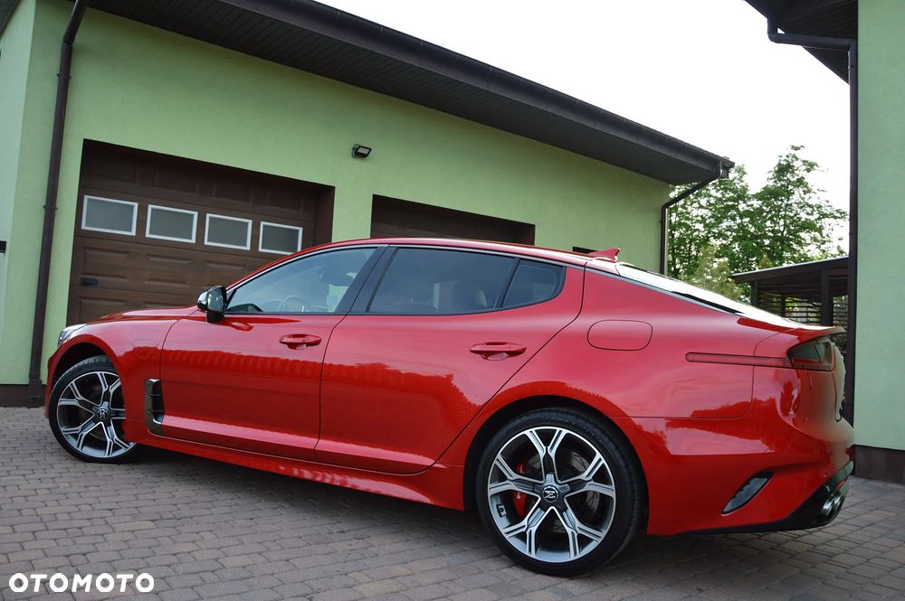 Kia Stinger 3.3 T-GDI V6 GT AWD - 9