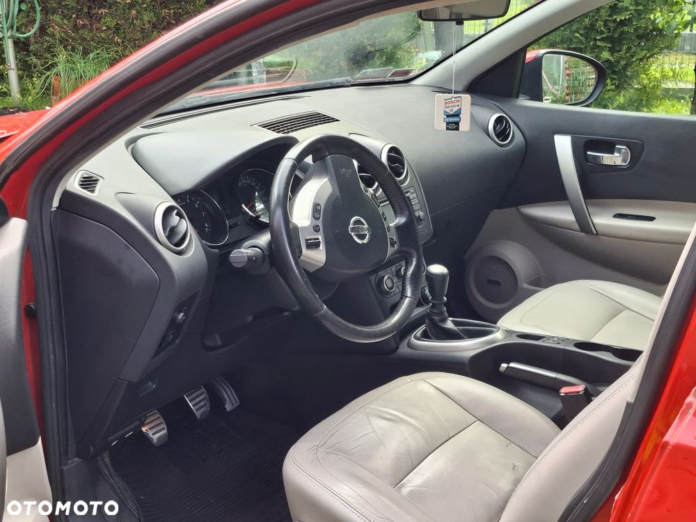 Nissan Qashqai - 8