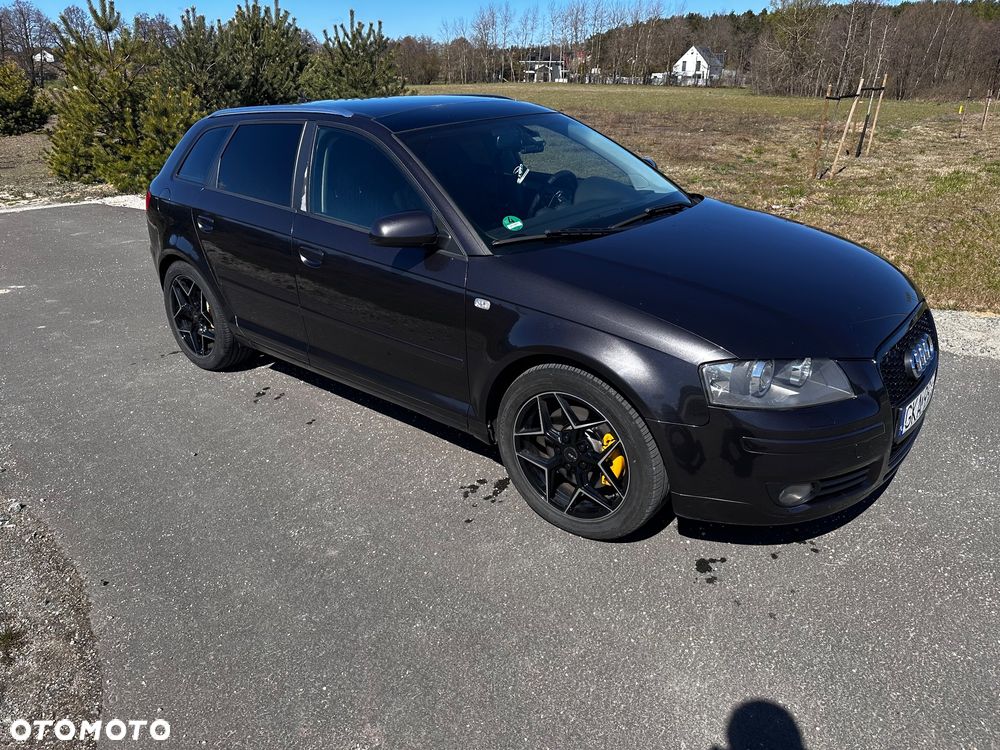 Audi A3 Sportback 2.0 TDI DPF (DSG) S tronic Ambiente - 3