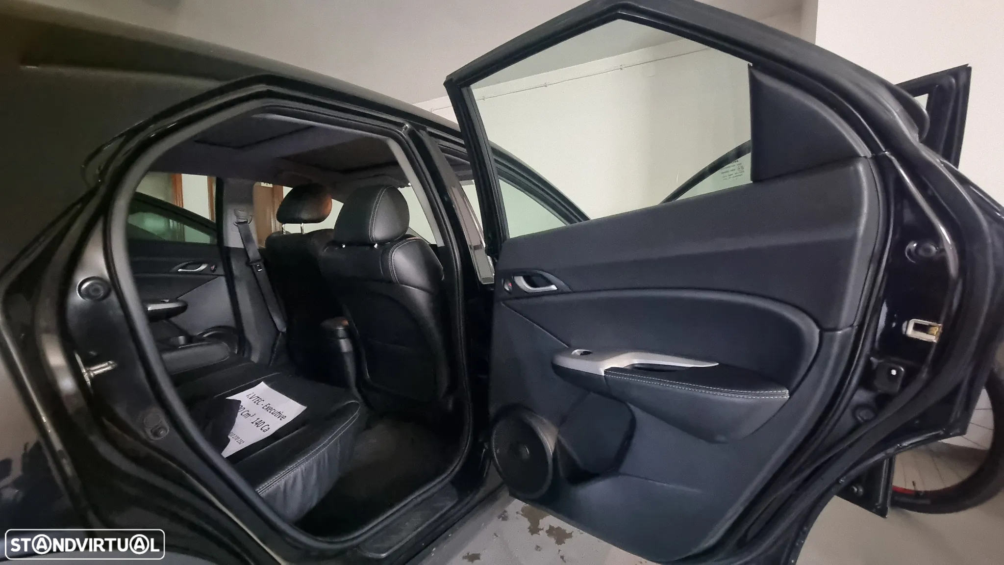 Honda Civic 1.8 Executive - 15