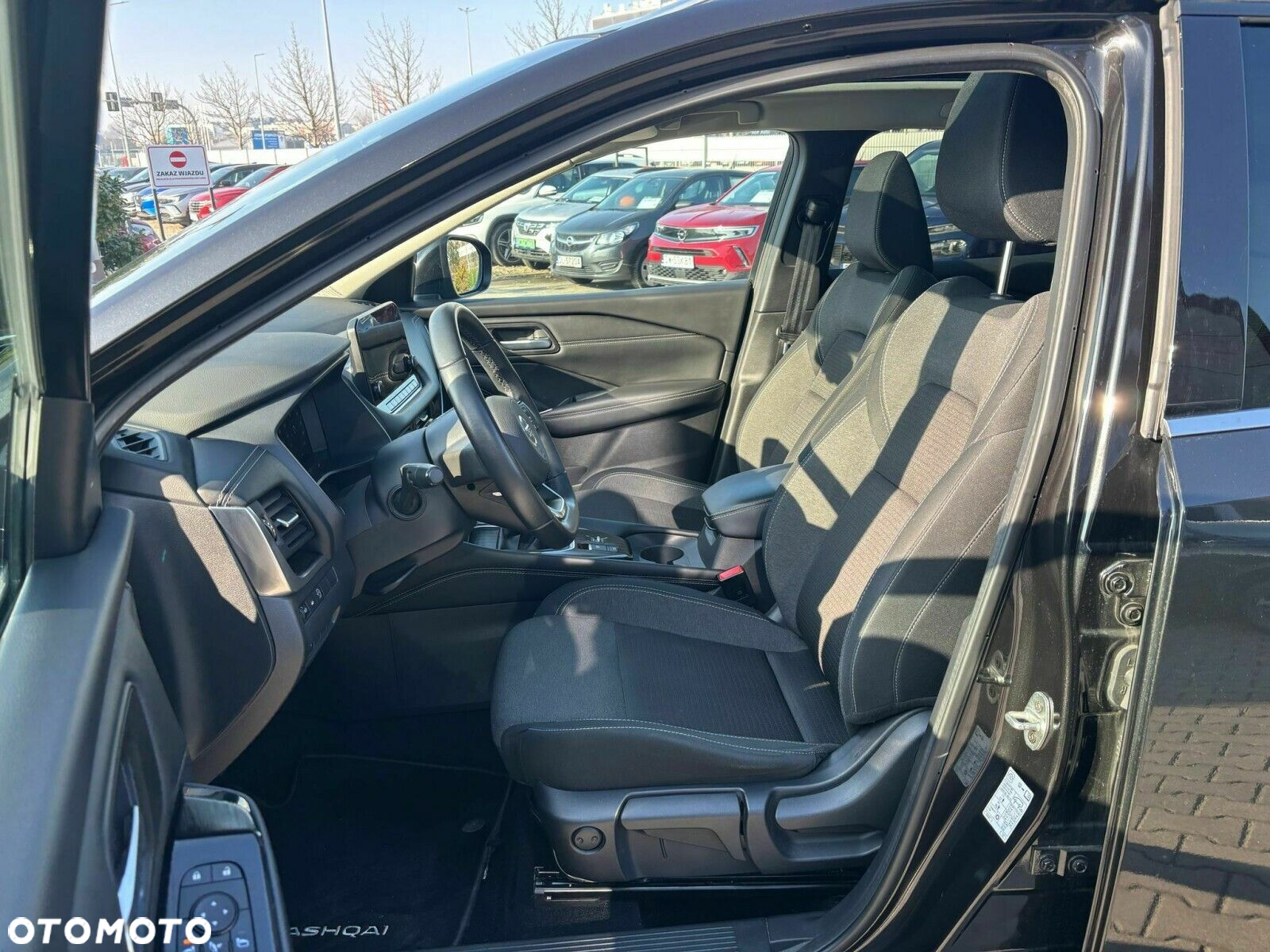 Nissan Qashqai 1.3 DIG-T mHEV N-Connecta - 12