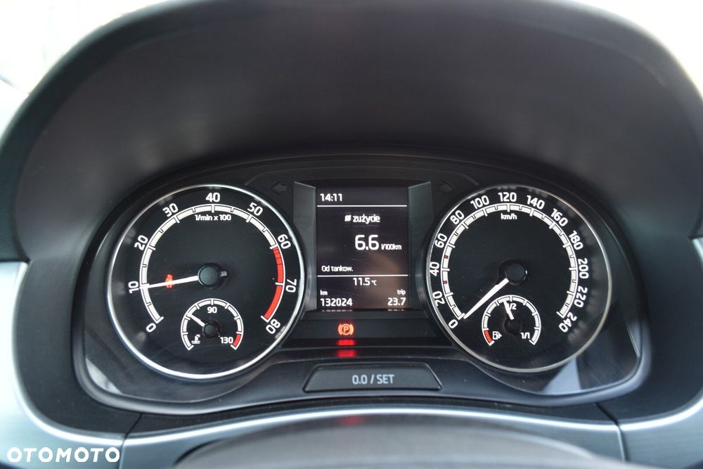 Skoda Fabia 1.0 TSI Ambition Plus - 12