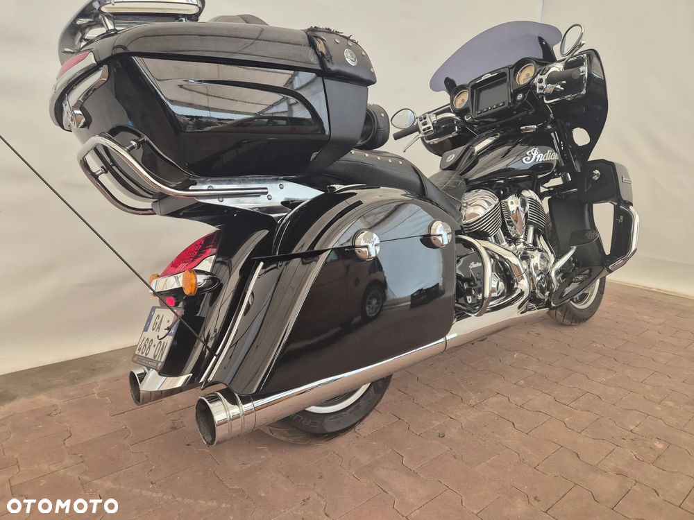 Indian Roadmaster - 9