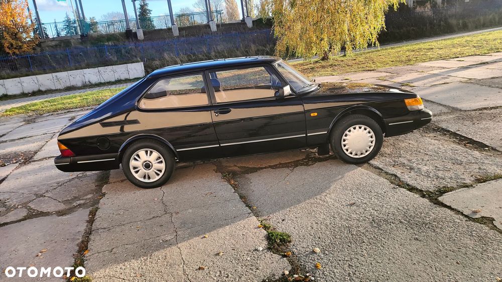Saab 900 900i 2.1-16 - 20