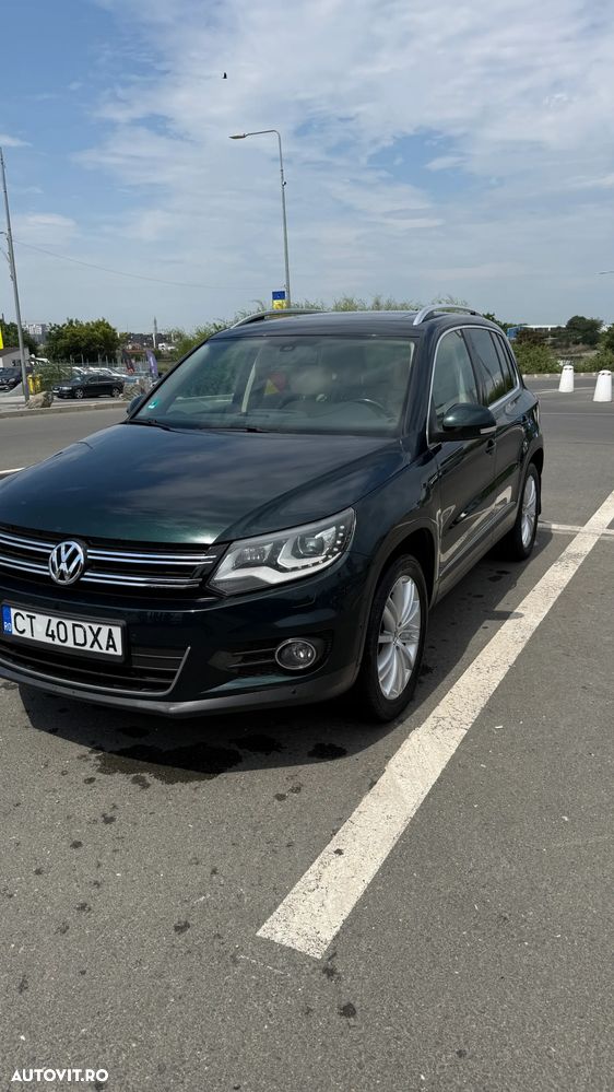 Volkswagen Tiguan - 2
