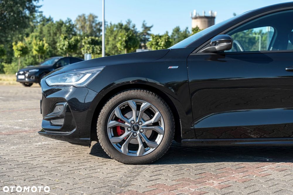 Ford Focus 1.0 EcoBoost mHEV ST-Line X - 5